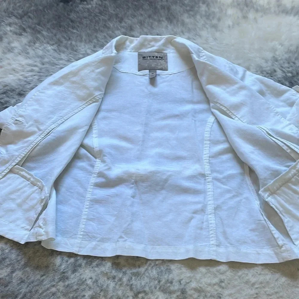 🔥4/$20 Bitten White Linen Blazer - Picture 9 of 16